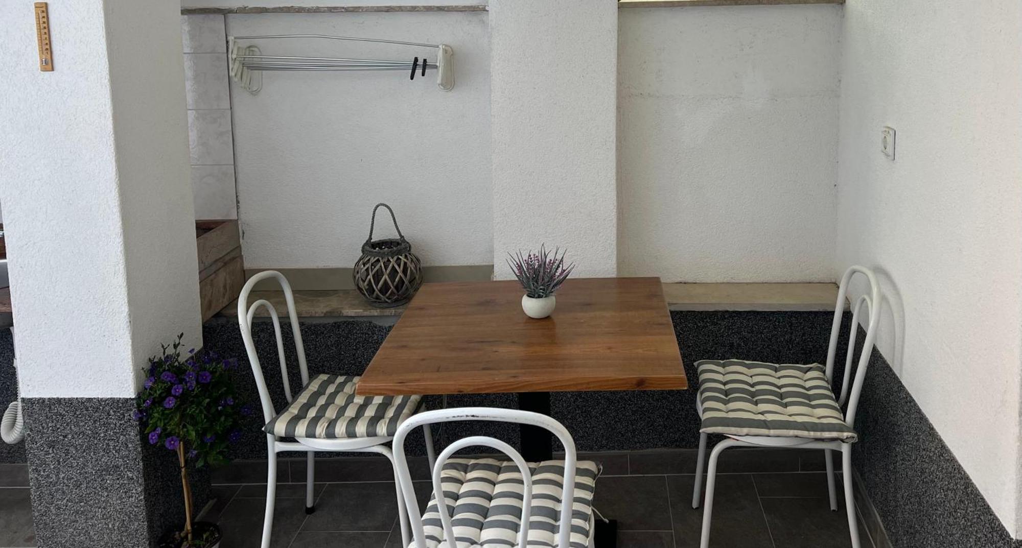 Story Apartment Baška Voda Екстериор снимка