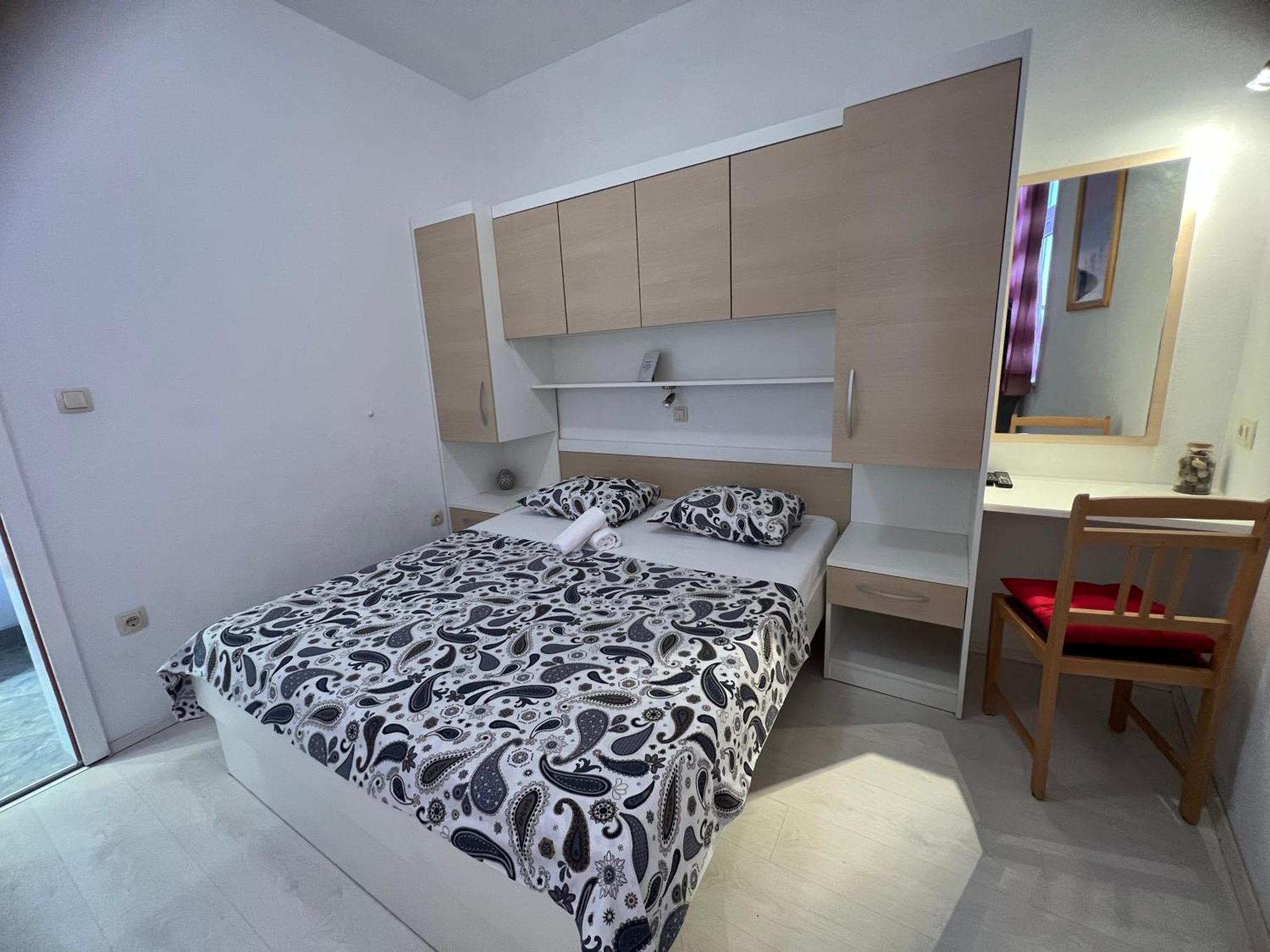 Story Apartment Baška Voda Екстериор снимка