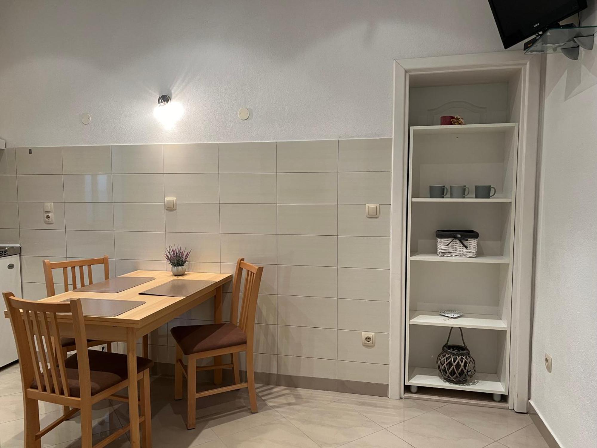 Story Apartment Baška Voda Екстериор снимка